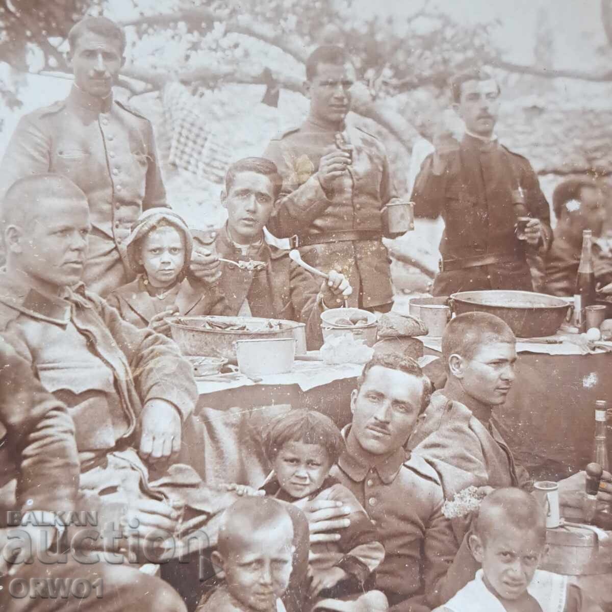 Στρατιώτες και ντόπιοι Πρώτου Παγκοσμίου Πολέμου Βασίλειο Βουλγαρίας με τιμή € 4.00 | 7.82 BGN Στρατιώτες και ντόπιοι Πρώτου Παγκοσμίου Πολέμου Βασίλειο Βουλγαρίας με τιμή € 4.00 | 7.82 BGN