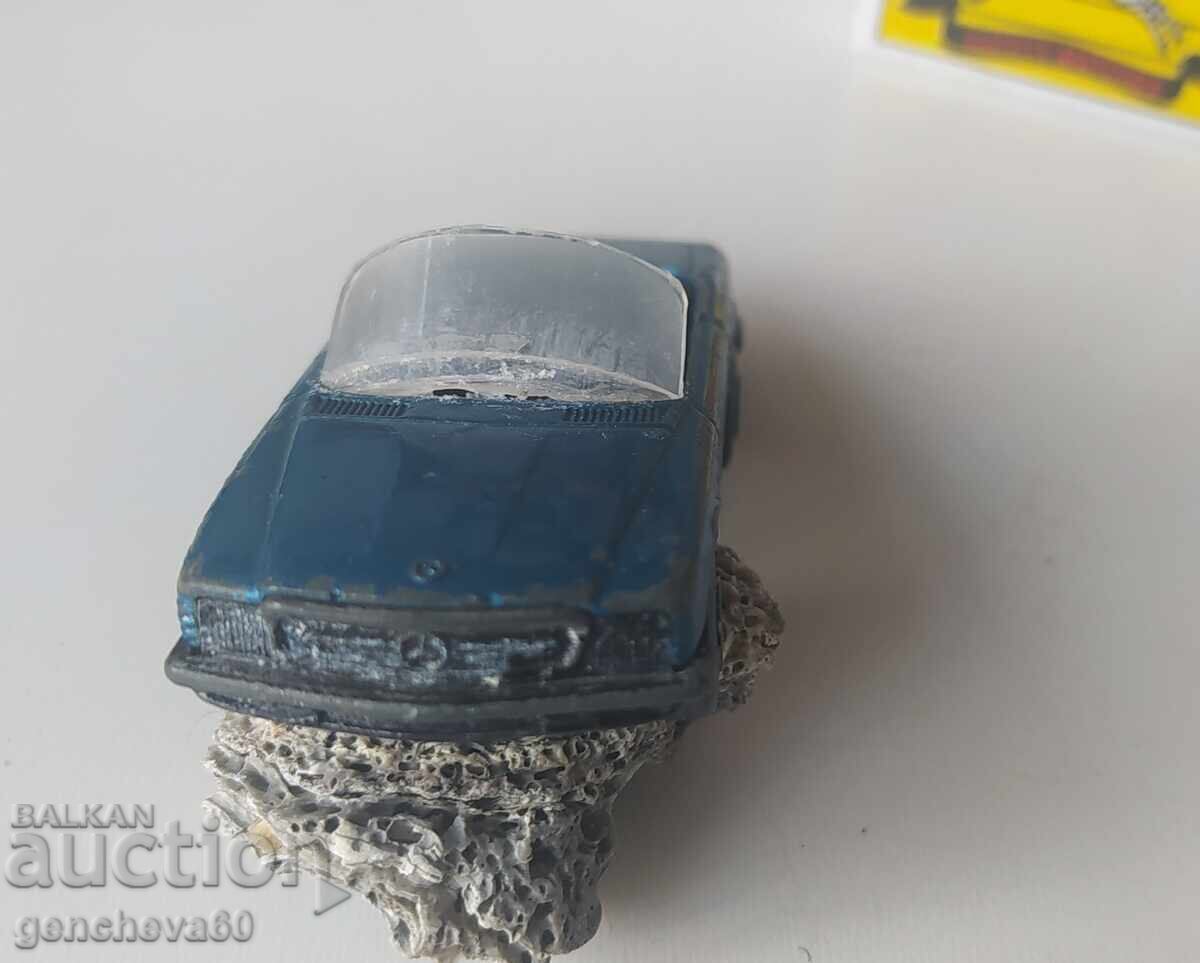 Veche cărucior metalic MERCEDES 350 SE - 5