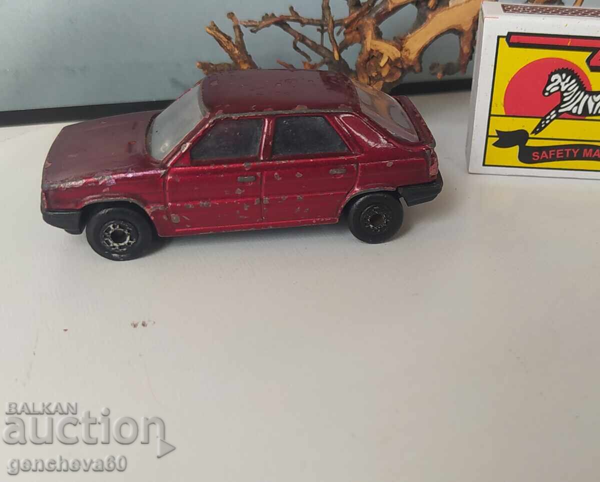 MATCHBOX BULGARIA RENAULT 11/1985г