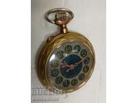 CEAS DE BUZUUNAR ELVETIAN FOARTE FRUMOS SI EXCELENT CONSERVAT