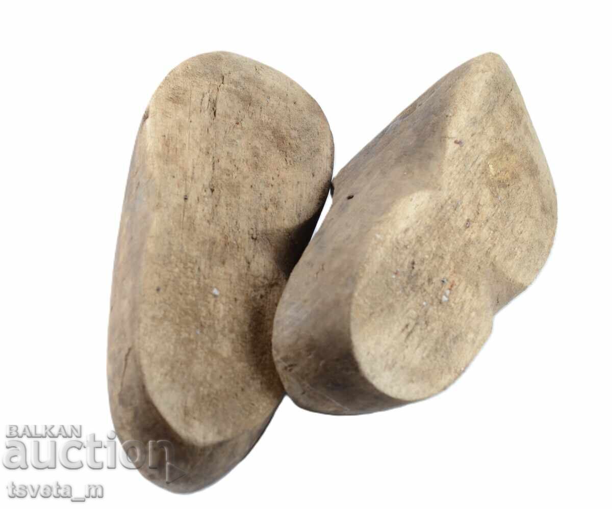 Доставка на Традиционни холандски дървени обувки кломпен