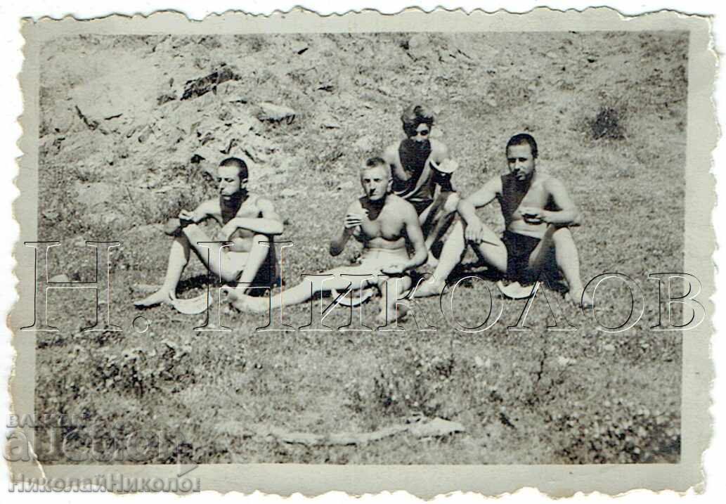 1956 МАЛКА СТАРА СНИМКА ВАКАРЕЛ ВОЙНИЦИ ЯДАТ ДИНЯ Ж307