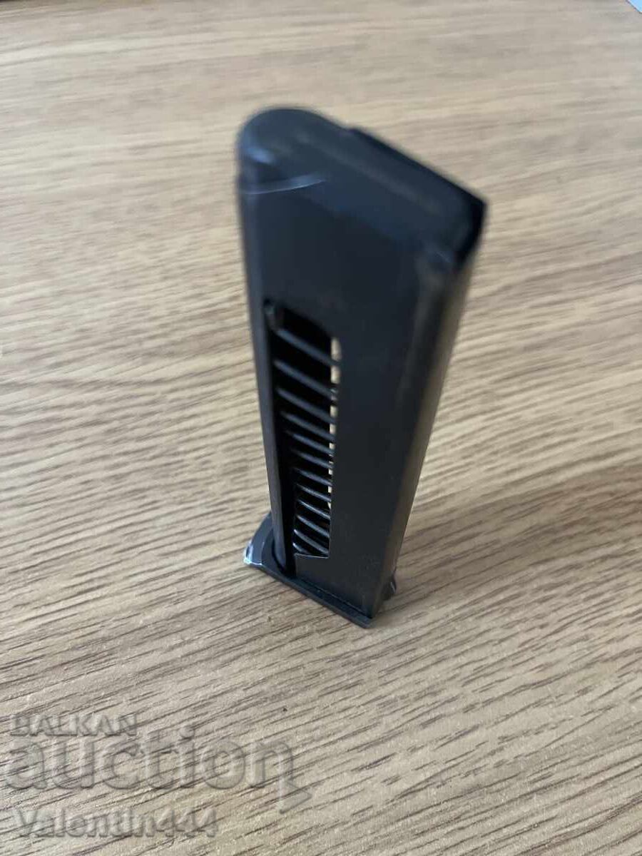 Δημοπρασία Ανταλλακτικό για πιστόλι "MAKAROV", cal. 9x18mm