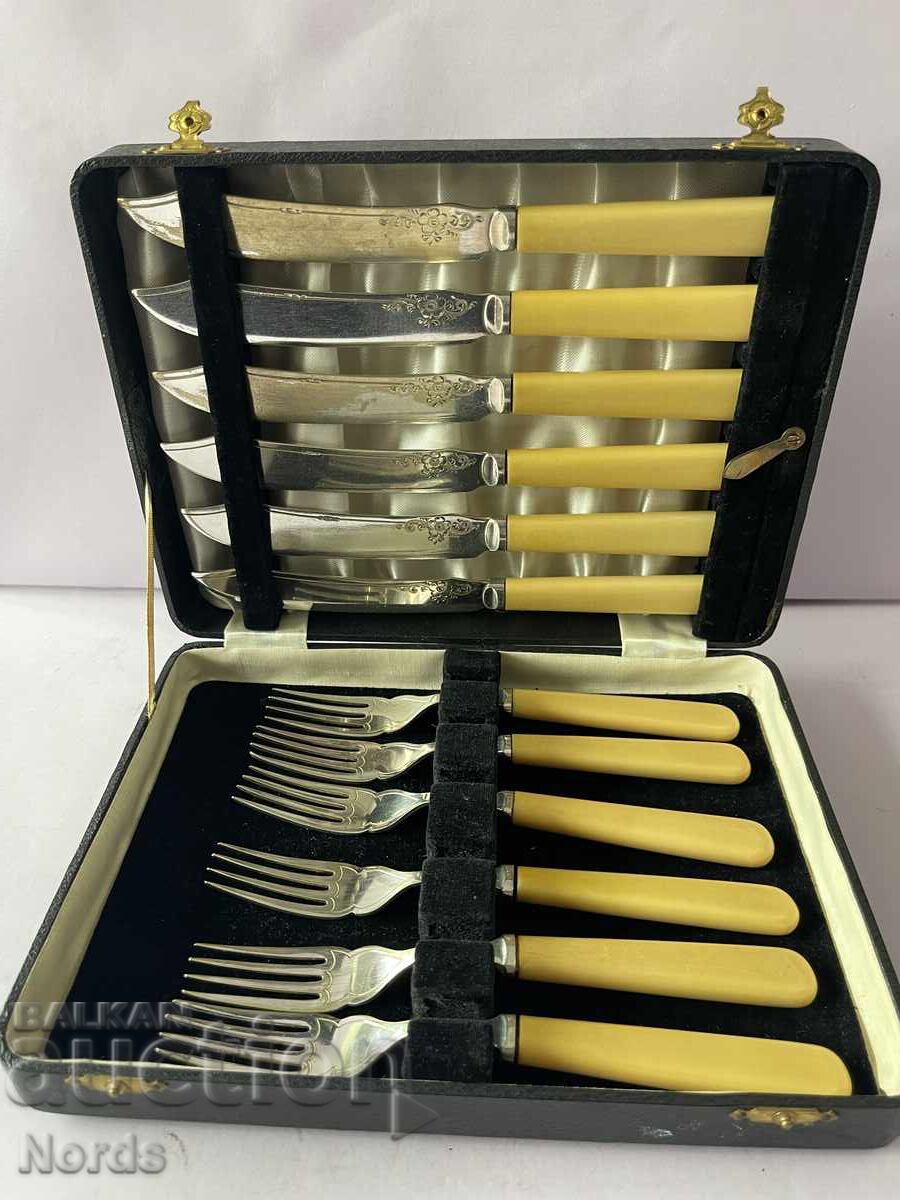 Ασημένια μαχαιροπήρουνα αντίκες