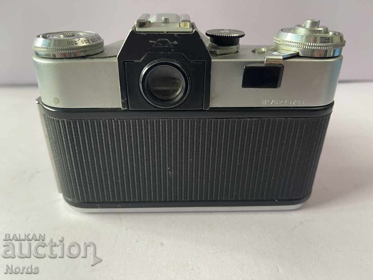 Ρετρό σοβιετική φωτογραφική μηχανή Zenit E - 5