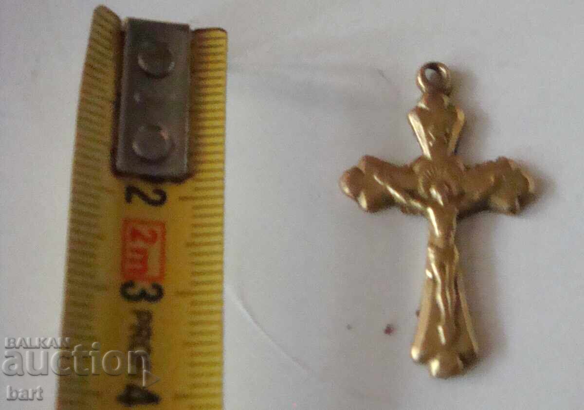 Πολλοί παλιοί σταυροί - 6