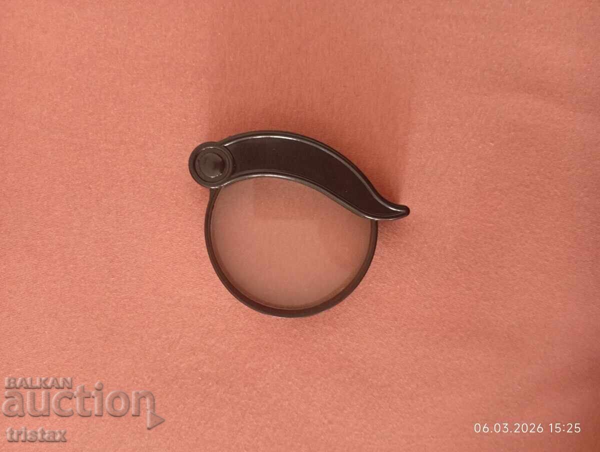 Licitație Lupă cartografică sau filatelică 75 mm Licitație Lupă cartografică sau filatelică 75 mm