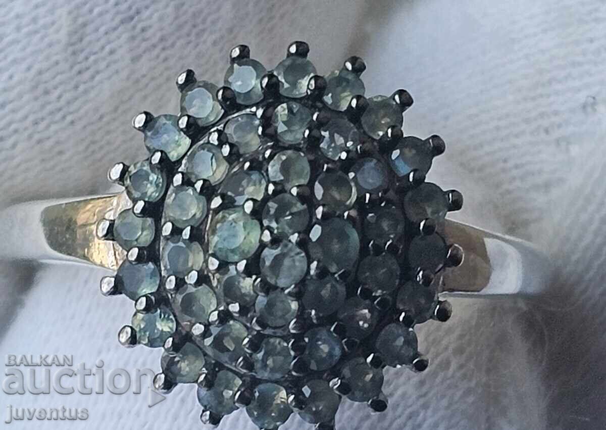 INELE DE ARGINT CU ALEXANDRITE NATURALE CERTIFICAT cu preț € 380.00 | 743.22 BGN