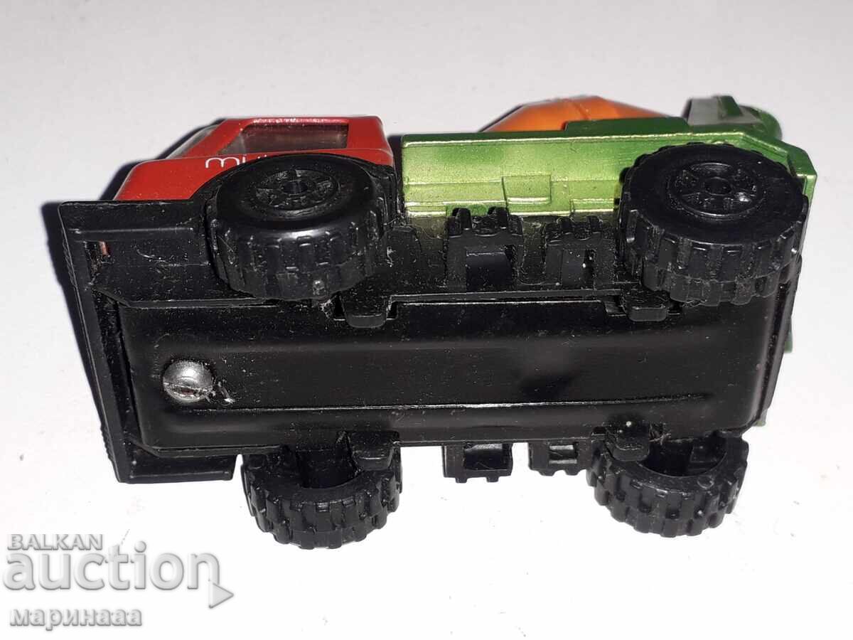 Delivery of NEW STROLLER ''MICRO''. BG