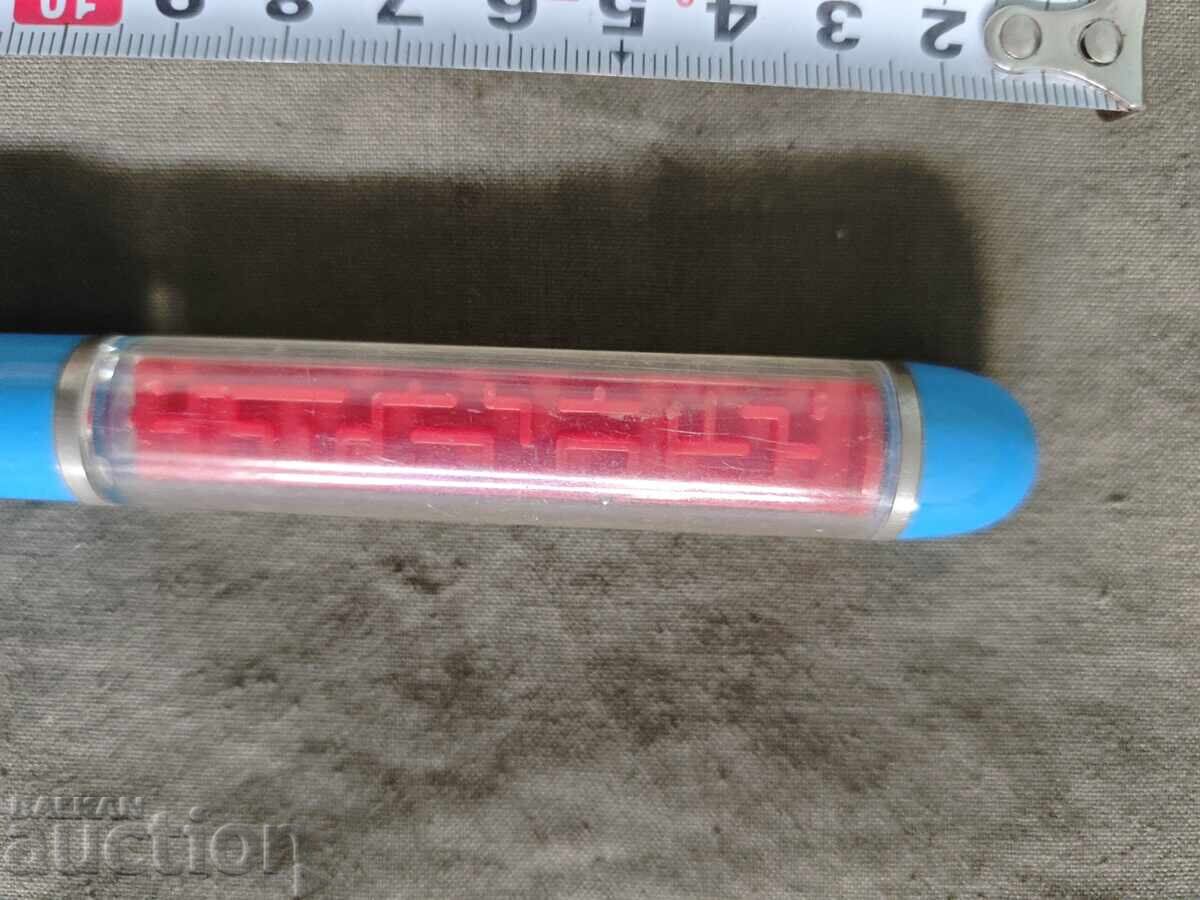 Licitație Pix mare, stilou - labirint