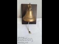 Бронзова корабна камбана