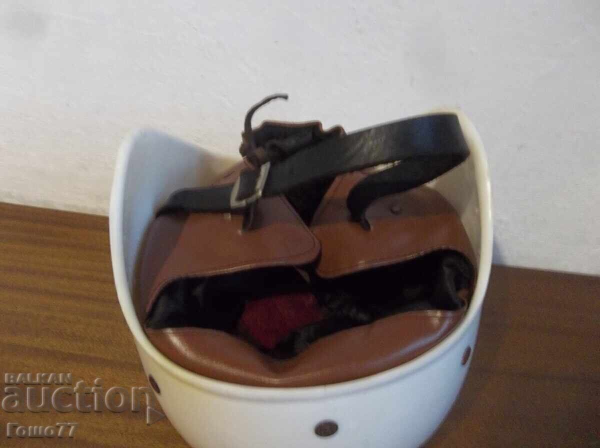 Каска с цена € 10.00 | 19.56 лв.