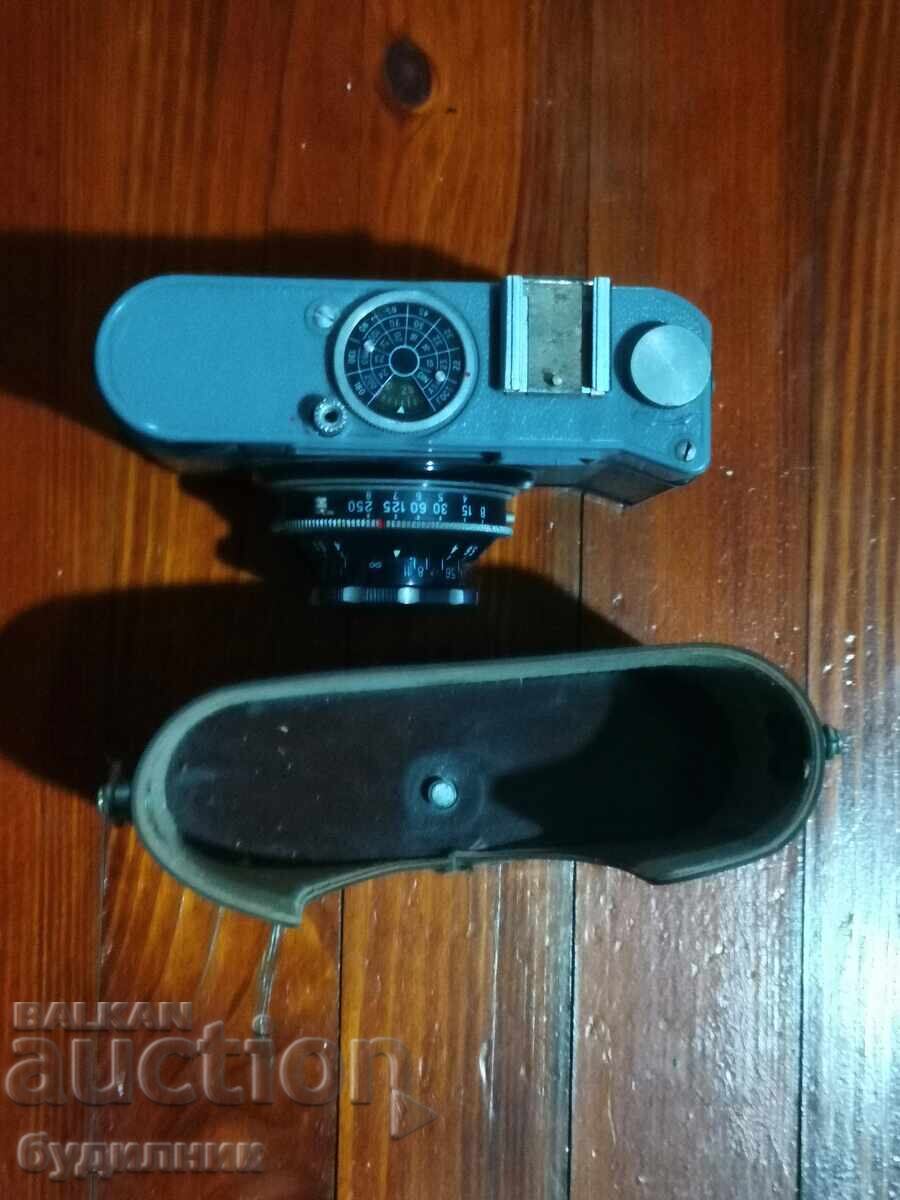 Стар фото апарат. БЗЦ. Разгледайте и останалите ми аукциони. с цена € 0.99 | 1.94 лв.