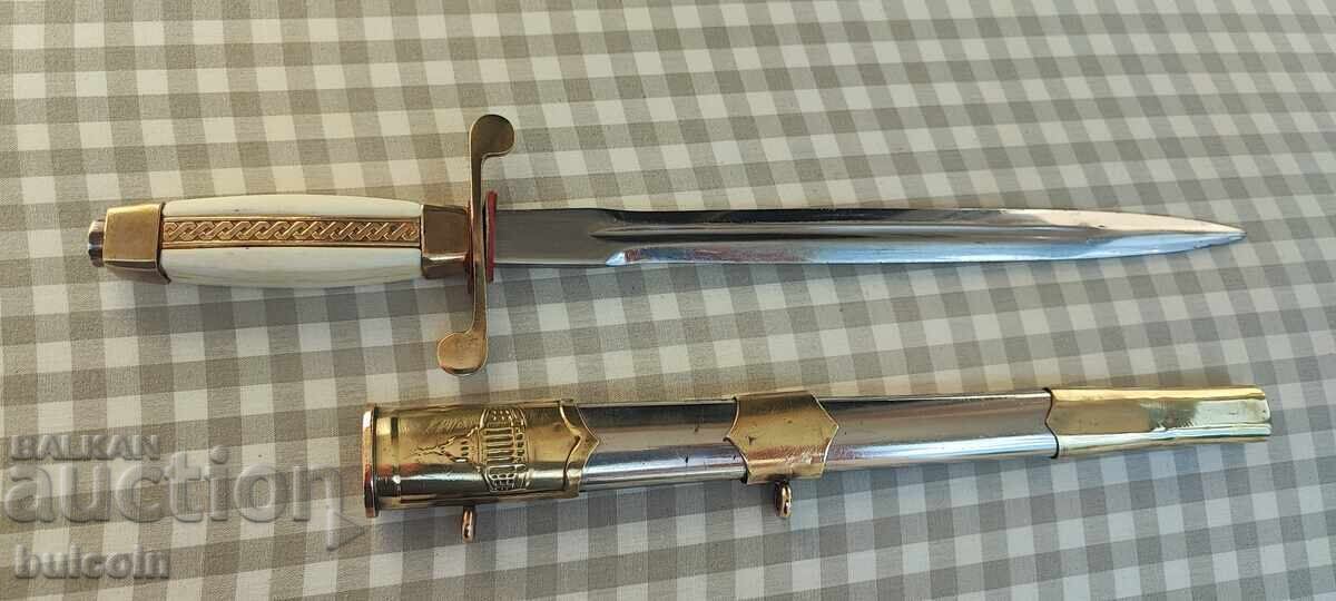 Αξιωματικός Παραδοσιακός Κορμός Σπάθα Λεπίδα Μαχαίρι Καμά με τιμή € 120.00 | 234.70 BGN Αξιωματικός Παραδοσιακός Κορμός Σπάθα Λεπίδα Μαχαίρι Καμά με τιμή € 120.00 | 234.70 BGN