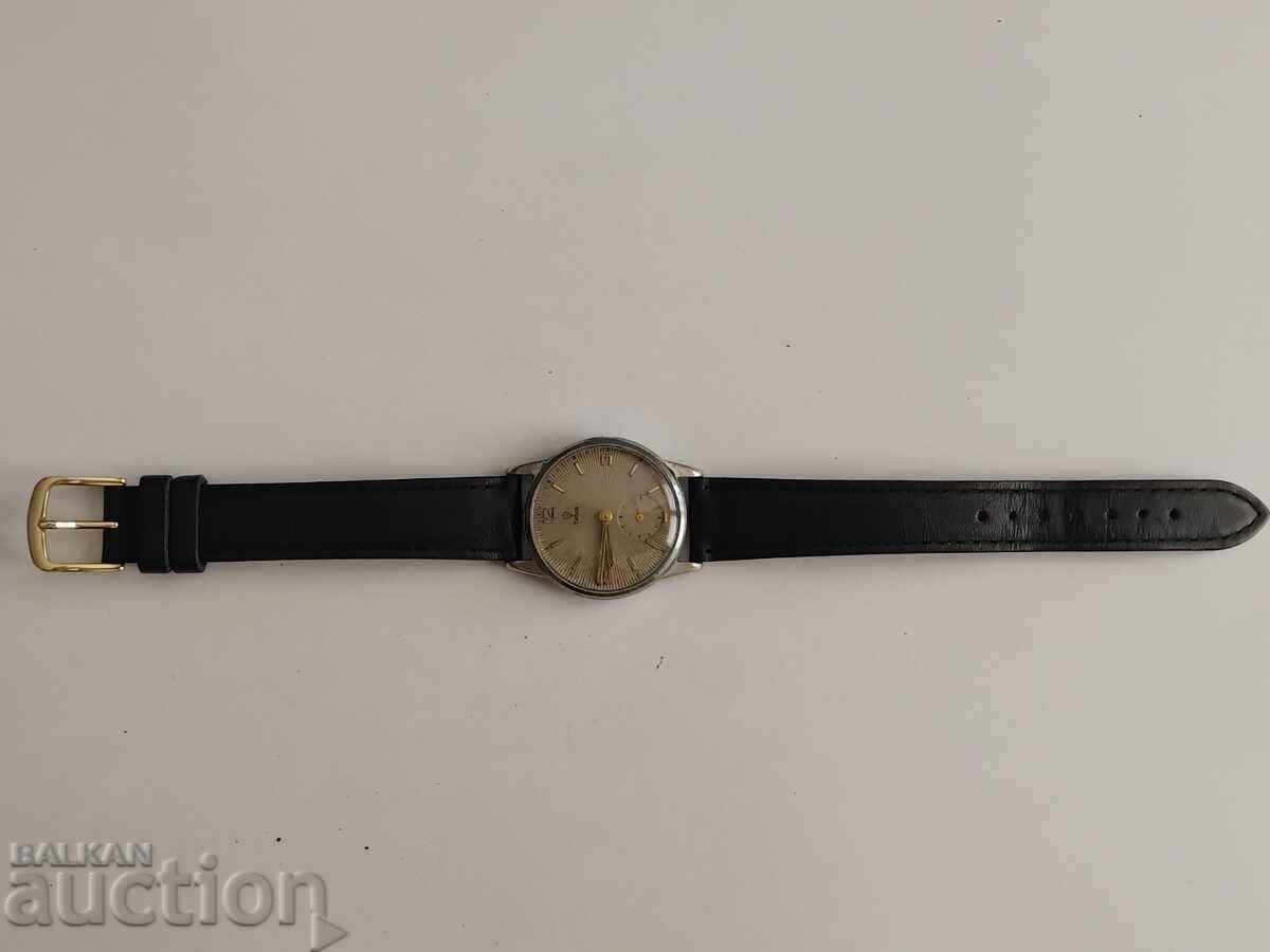 Tudor 1930g cu preț € 999.00 | 1953.87 BGN Tudor 1930g cu preț € 999.00 | 1953.87 BGN