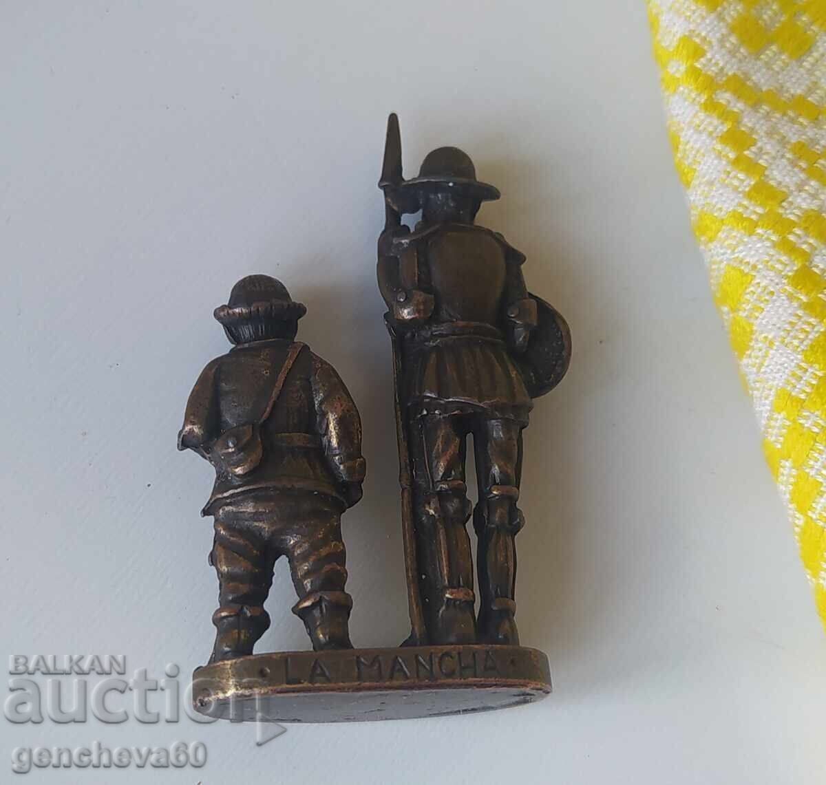 Figurină metalică ,,Don Quijote și Sancho Panza" de colecție cu preț € 30.00 | 58.68 BGN