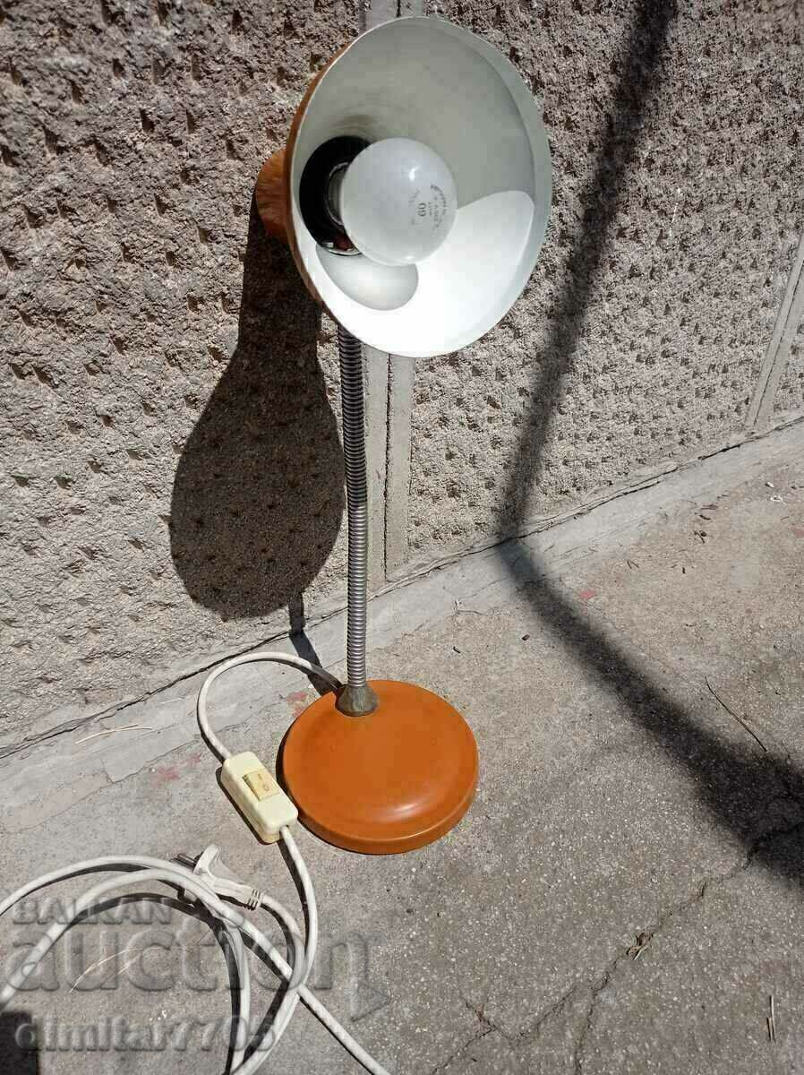 Auction  Desk work / industrial lamp metal