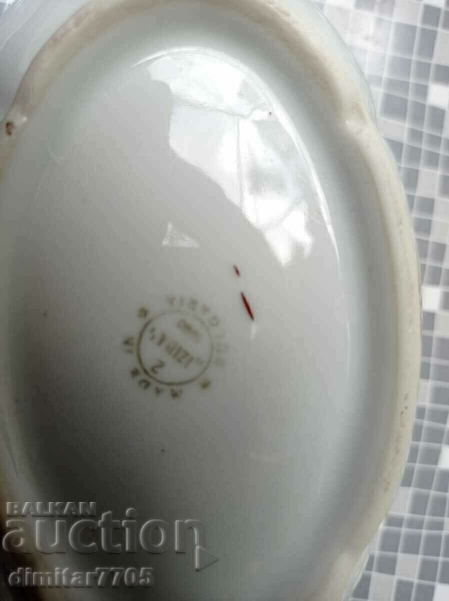 Auction  Porcelain saucer ISIS