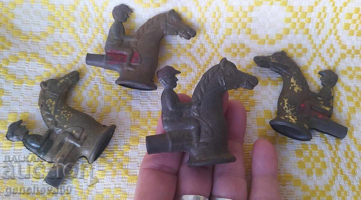 RARITATE!!! Figurini metalice antice cu preț € 21.00 | 41.07 BGN