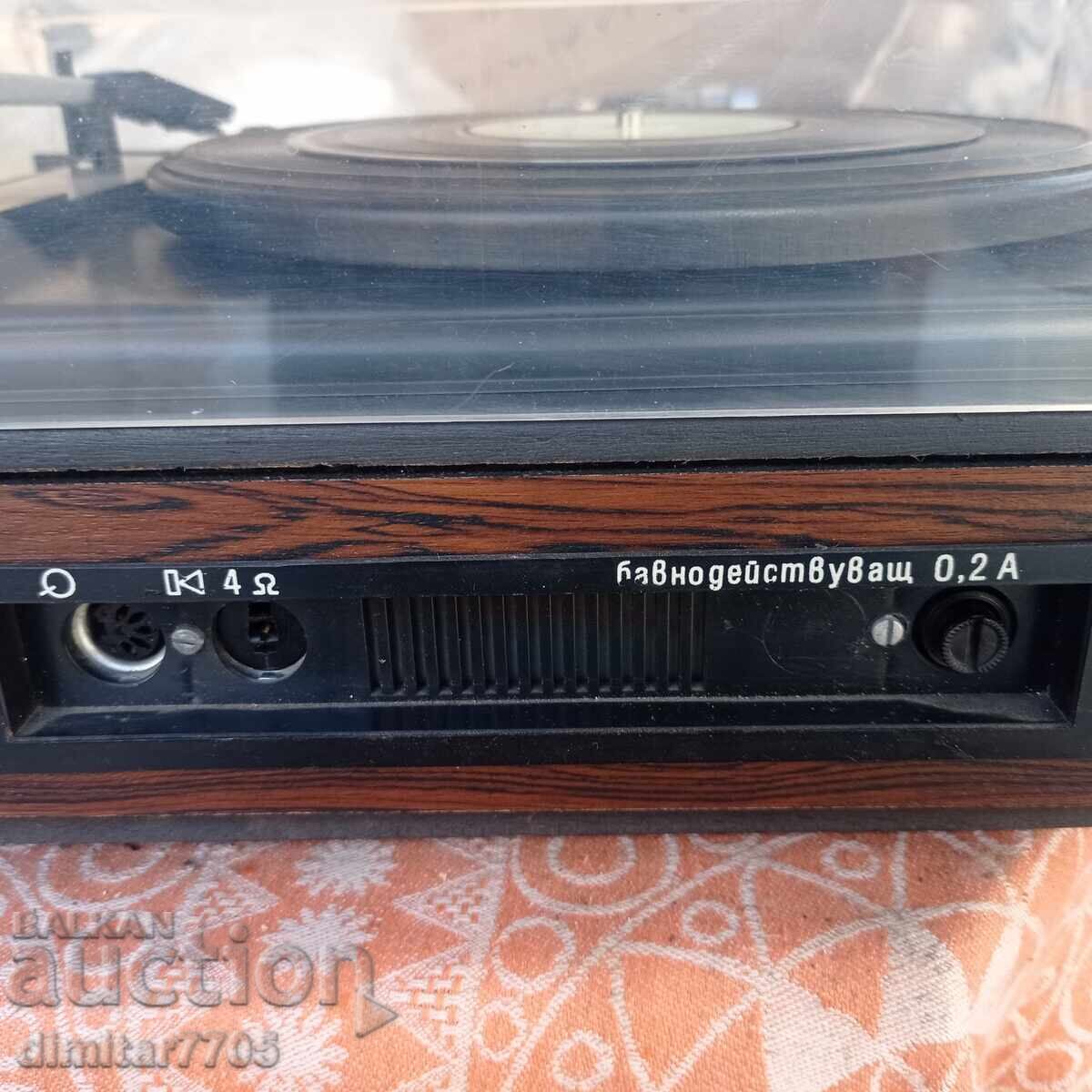 Livrarea Gramofon RESPROM GM 311 Funcționează