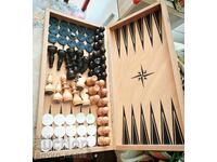 Голяма Нова Качествена Шах Табла с Кокалени Зарчета