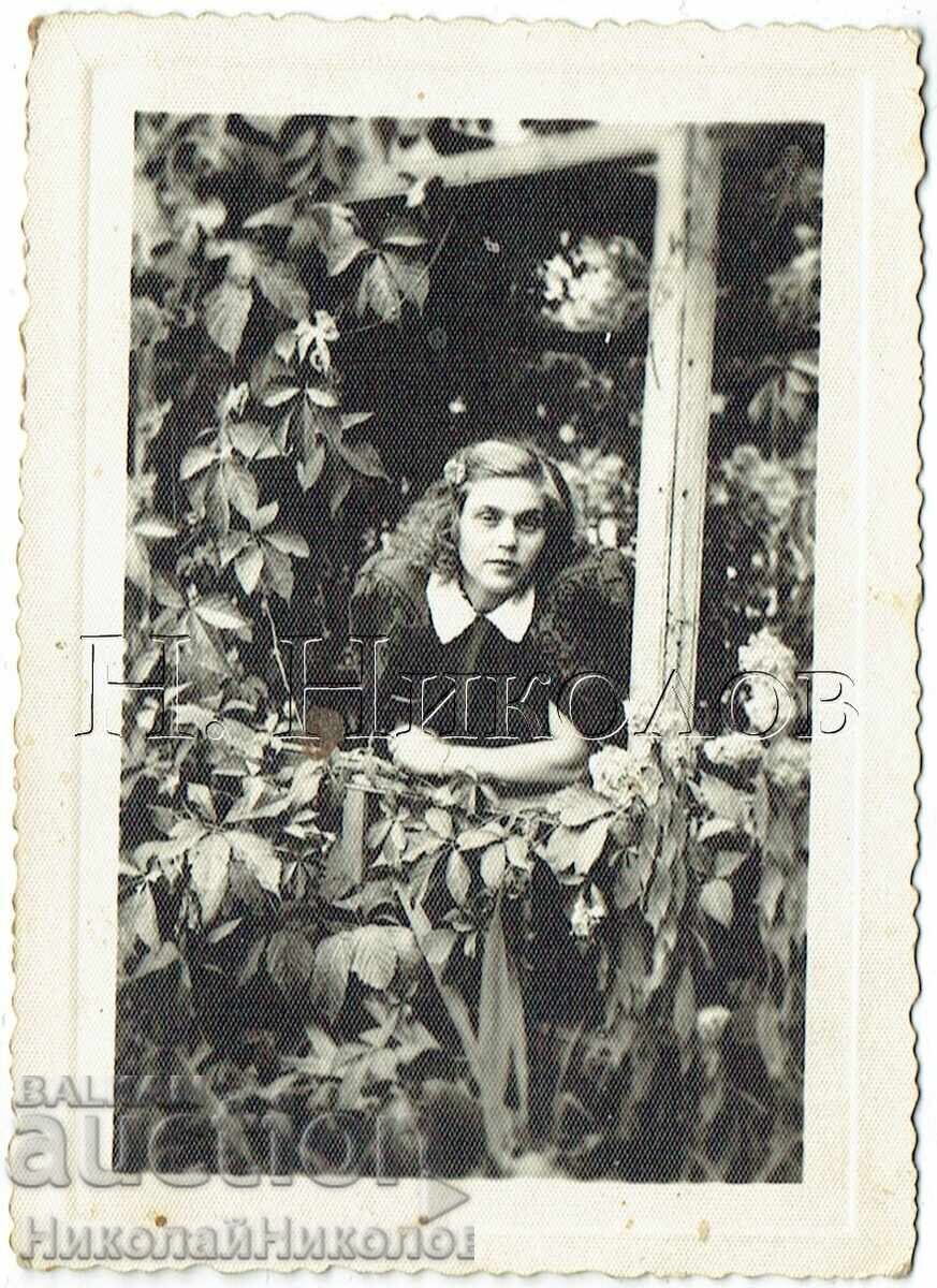 FOTOGRAFIE VECHE DE LA LĂDGENE, VELINGRAD, FATĂ FRUMOASĂ, FOTO SPASOV J332 FOTOGRAFIE VECHE DE LA LĂDGENE, VELINGRAD, FATĂ FRUMOASĂ, FOTO SPASOV J332