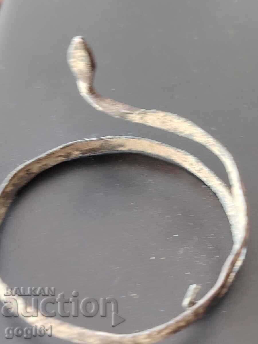 Licitație Brățară veche șarpe