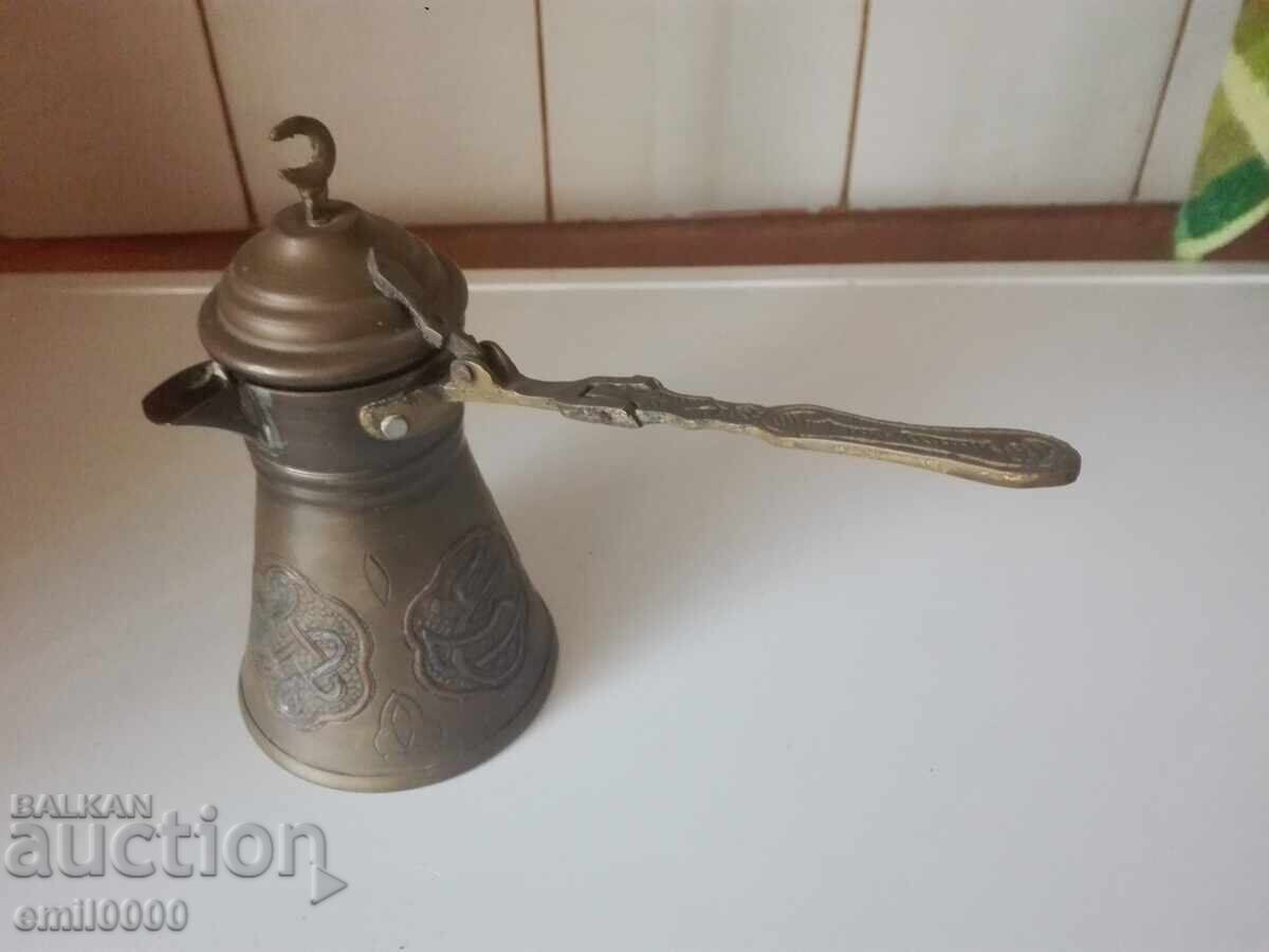 Oală de cupru. Oală de cupru.