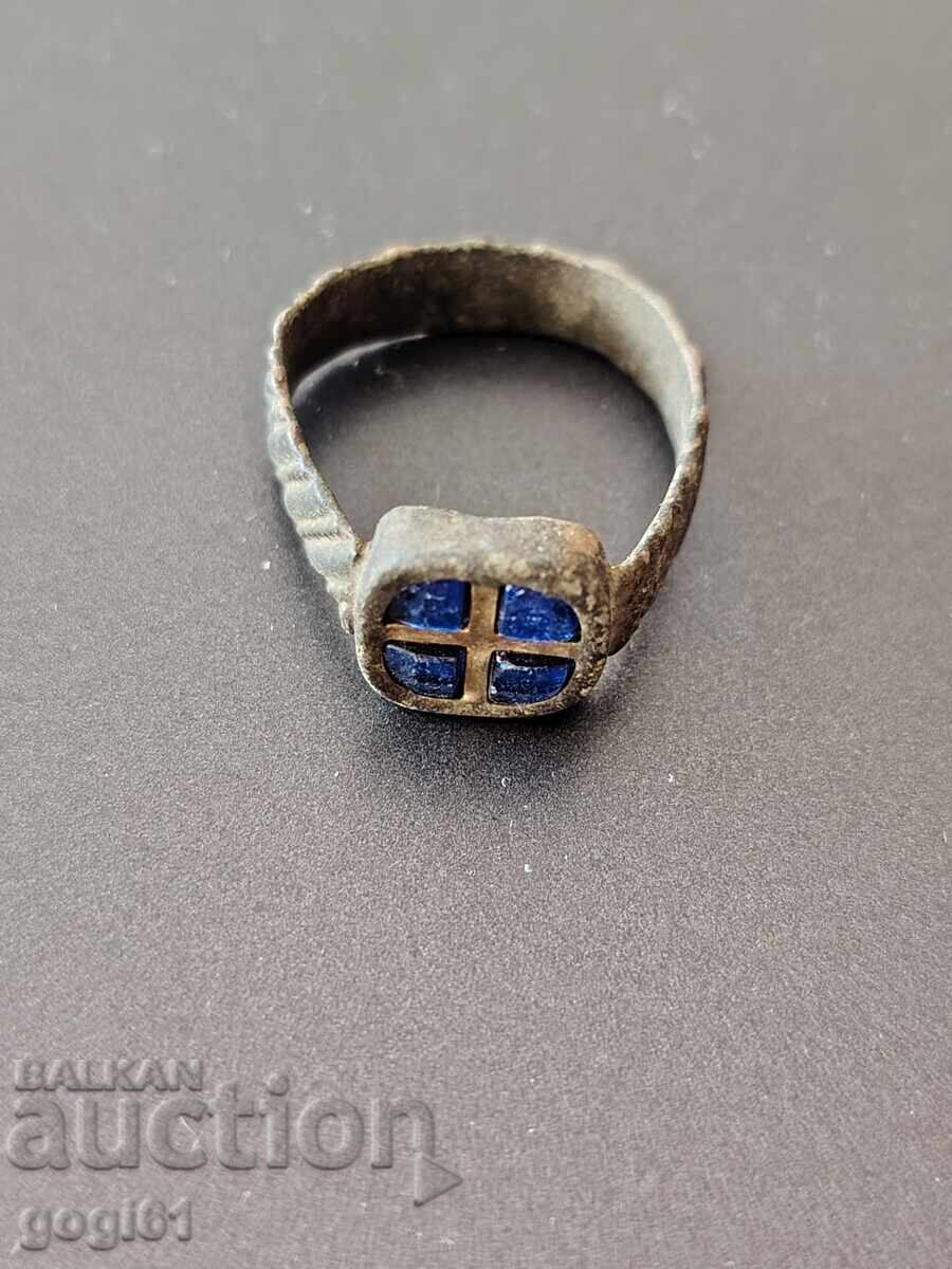 Ένα ενδιαφέρον παλιό δαχτυλίδι - 5