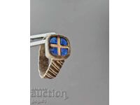 Ένα ενδιαφέρον παλιό δαχτυλίδι