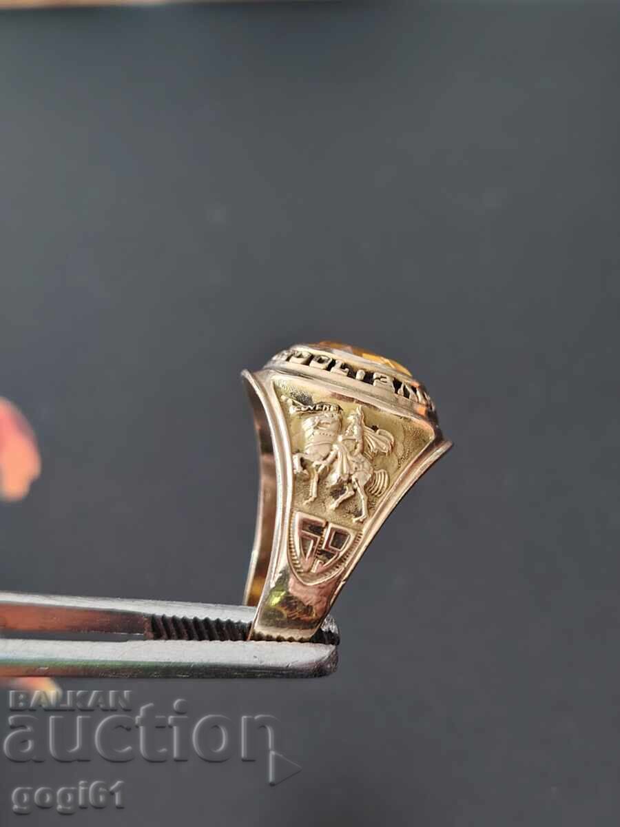 Unique old gold ring - 7 Unique old gold ring - 7