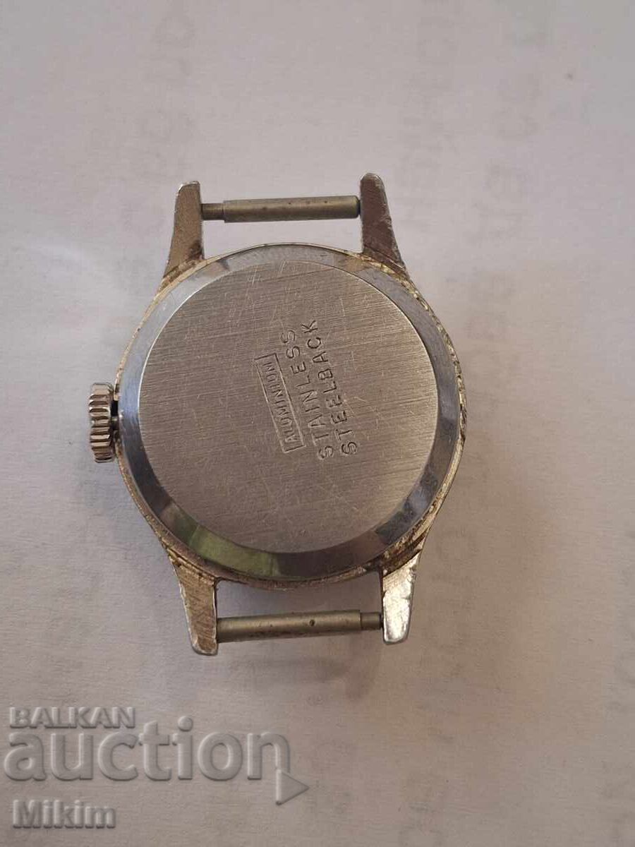 Σπάνιο ρολόι Integra με τιμή € 3.61 | 7.06 BGN