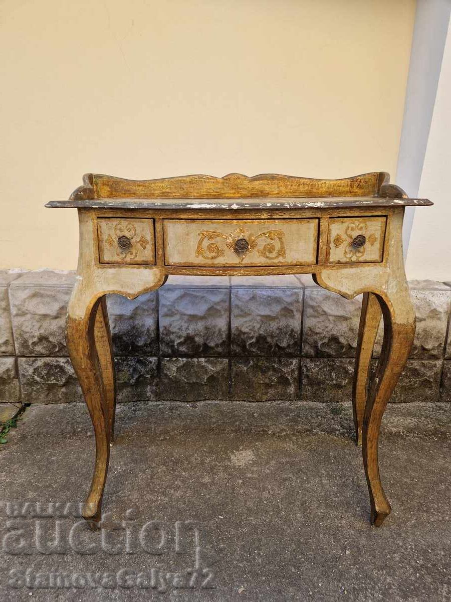 Rară consolă antică italiană din lemn, unică cu preț € 277.00 | 541.76 BGN Rară consolă antică italiană din lemn, unică cu preț € 277.00 | 541.76 BGN