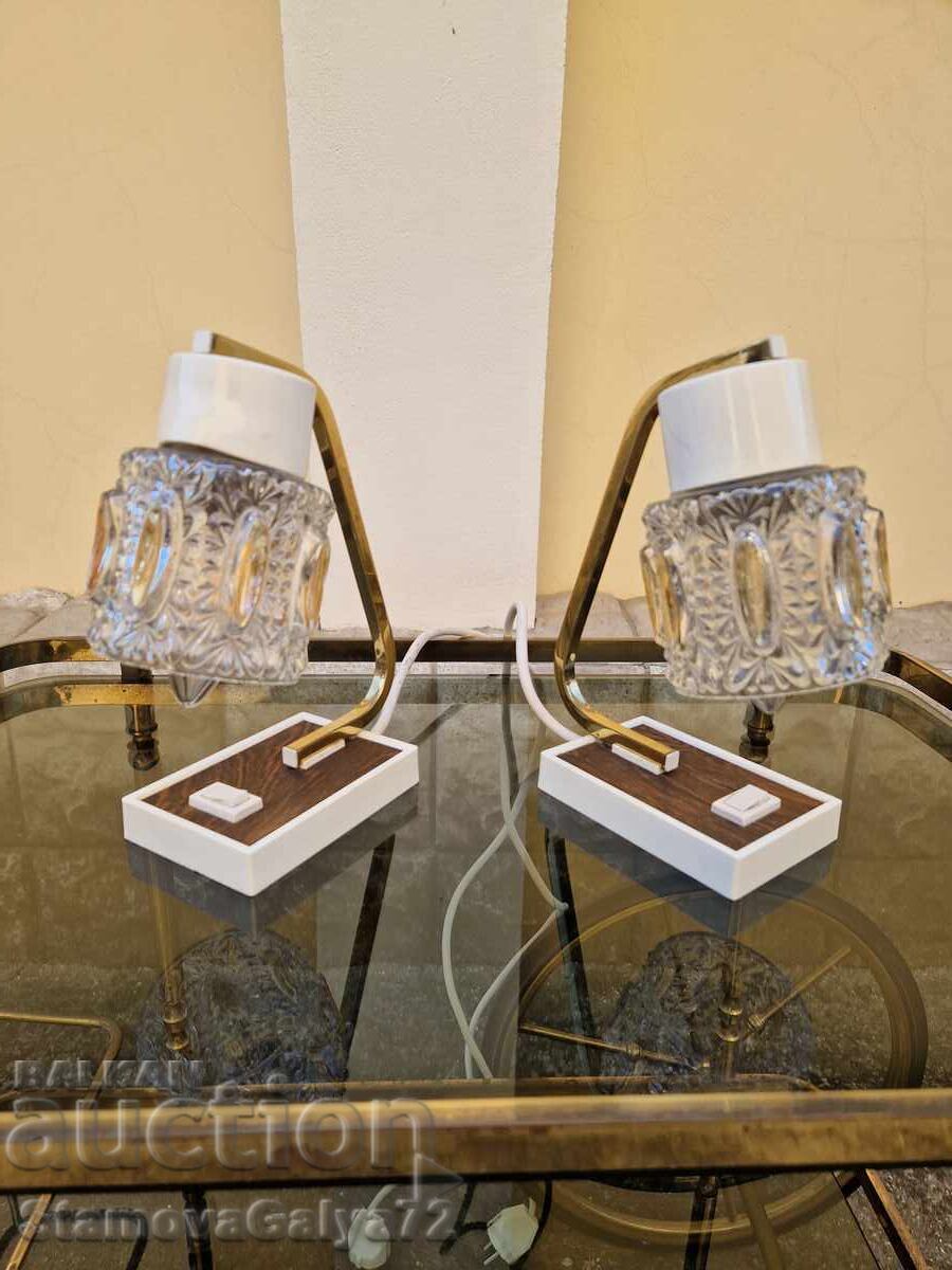Pereche superbă de lămpi de birou germane antice cu preț € 77.00 | 150.60 BGN Pereche superbă de lămpi de birou germane antice cu preț € 77.00 | 150.60 BGN