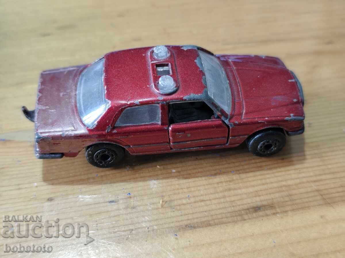 Cărucior bulgăresc Matchbox Mercedes 450 SEL cu preț € 10.00 | 19.56 BGN