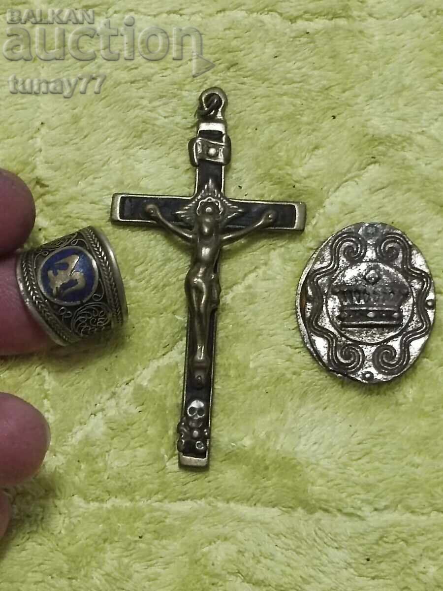 Lot triplu inel rar Cruce bronz și altele cu preț € 0.11 | 0.22 BGN