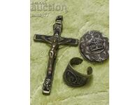 Троен лот рядък Пръстен Разпятие бронз и друго