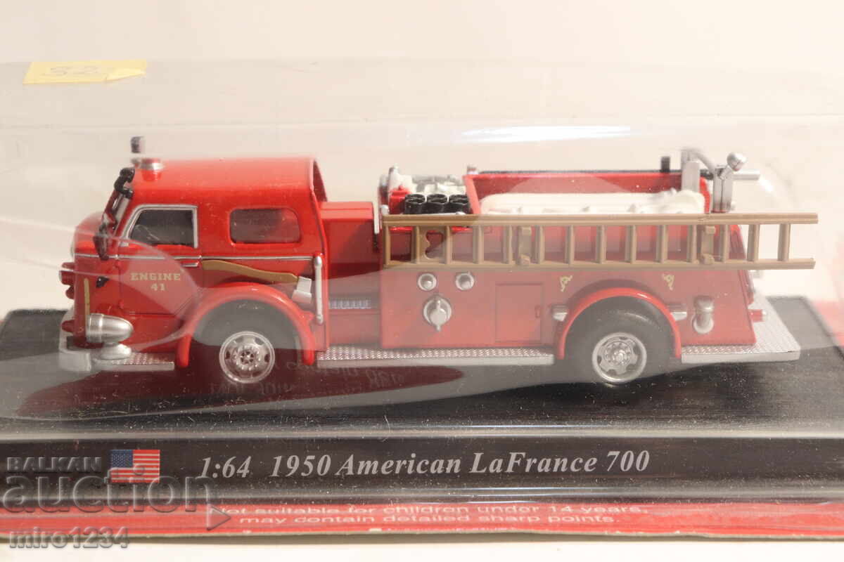 1/64 CAMION DE POMPIERI JUCĂRIE MODEL RETRO cu preț € 8.50 | 16.62 BGN