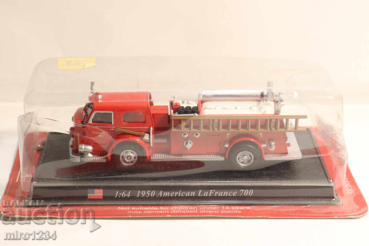 1/64 CAMION DE POMPIERI JUCĂRIE MODEL RETRO