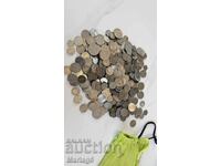 2 kilograms of foreign coins