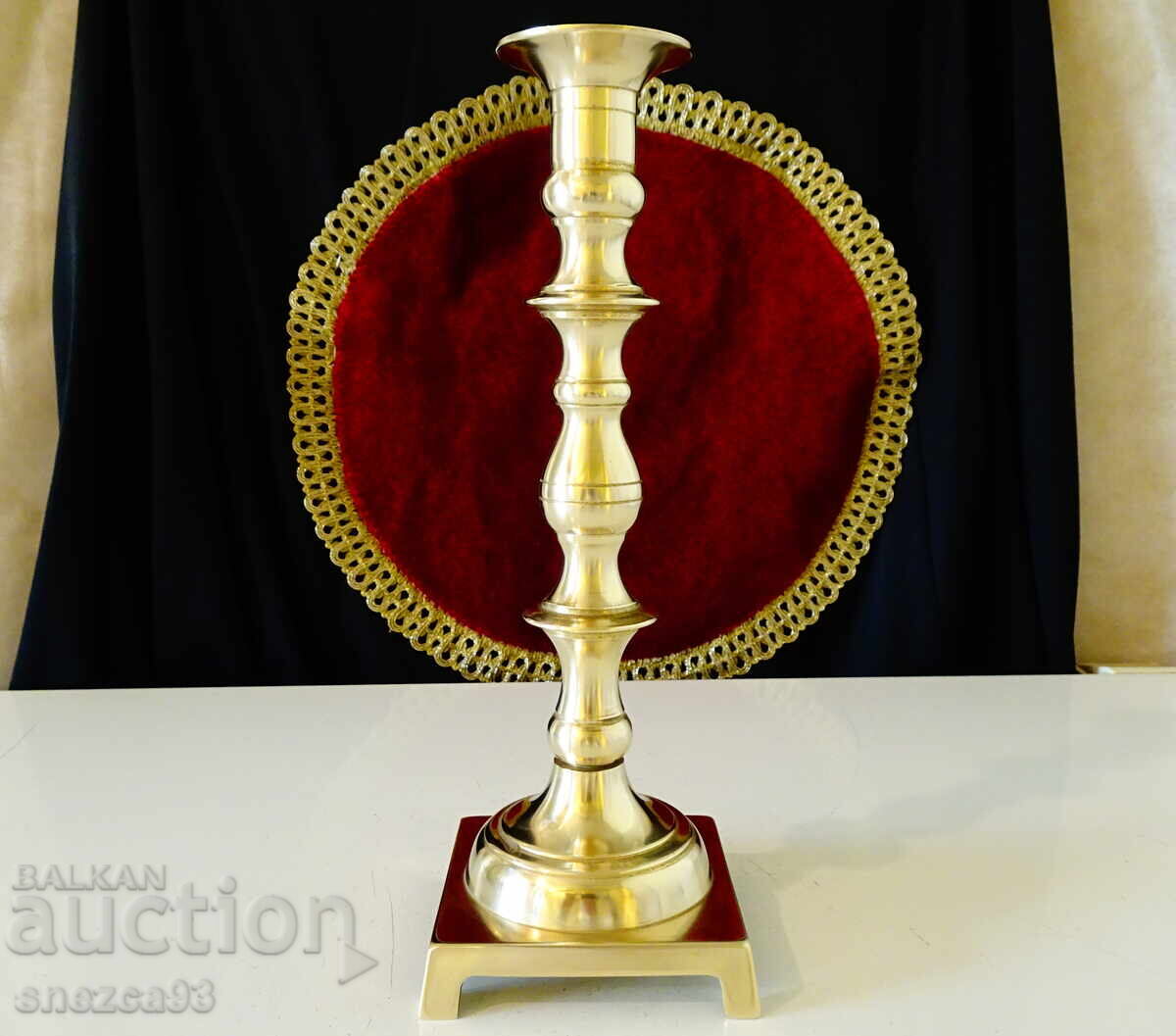 Sfeșnic de bronz Japonia, aurire, ștampilă cu preț € 34.00 | 66.50 BGN