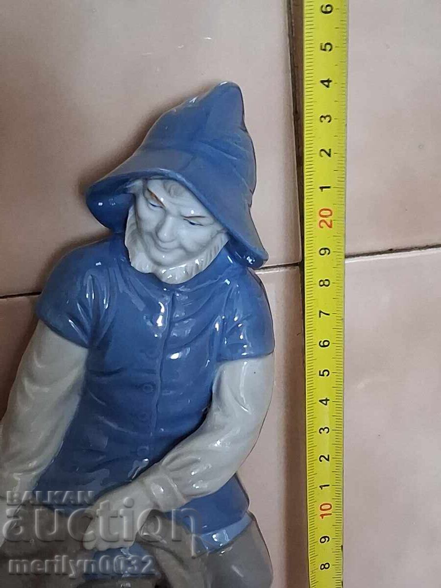 Παράδοση Γερμανική πορσελάνινη φιγούρα ψαράς με δίχτυ DDR