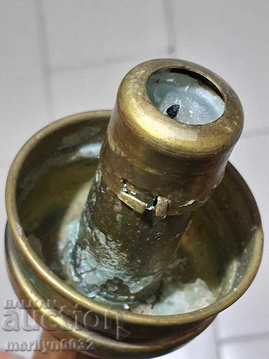 Veche sfeșnic de bronz decor lumânare - 6 Veche sfeșnic de bronz decor lumânare - 6