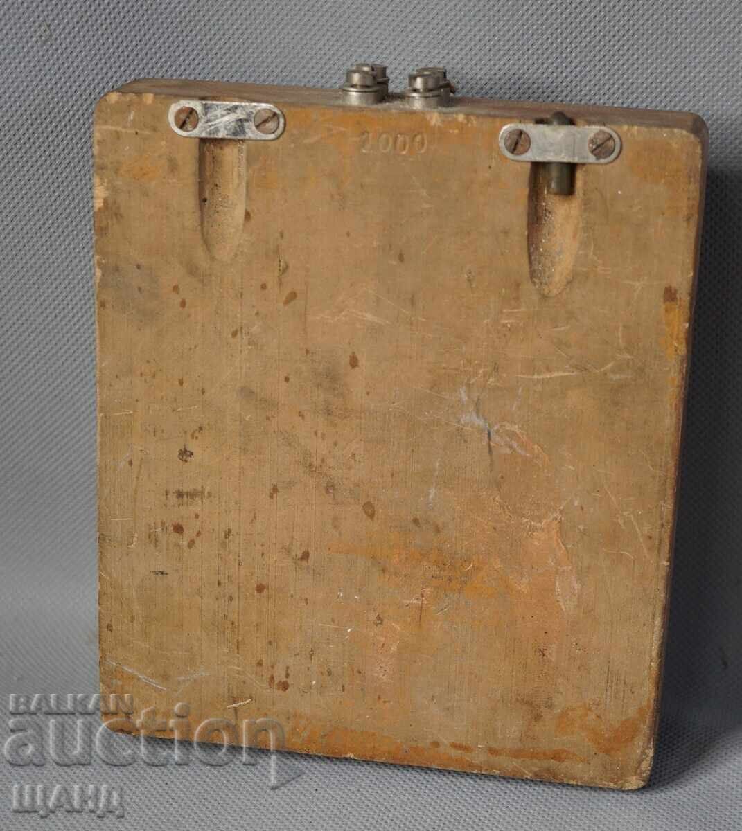 Clopot electric vechi din lemn T.T. Atelier Sofia cu preț € 15.56 | 30.43 BGN