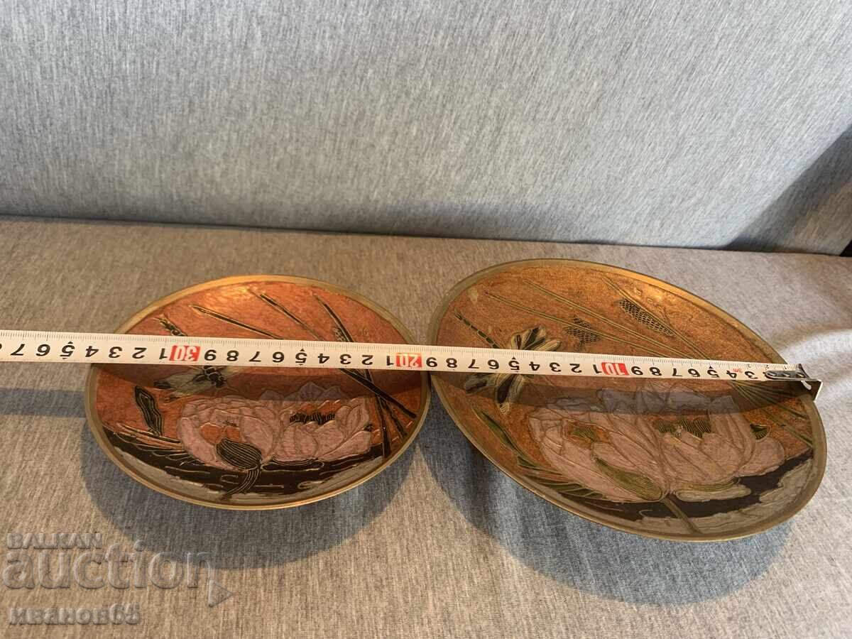 Cumpără farfurii alamă cu email cu preț € 30.00 | 58.67 BGN