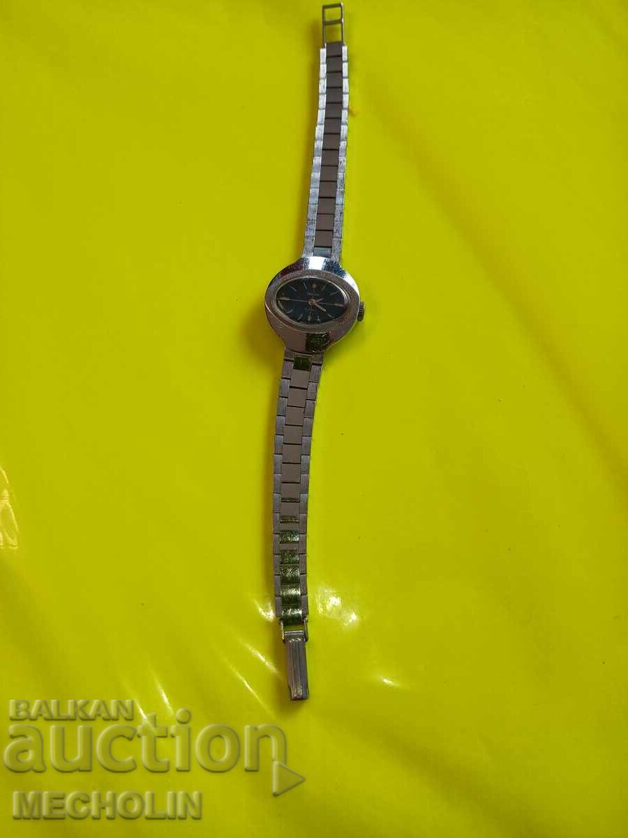 COLLECTOR'S Russian Chayka Watch