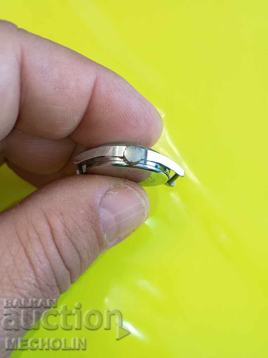 Delivery of COLLECTOR'S Ladies' Watch 2