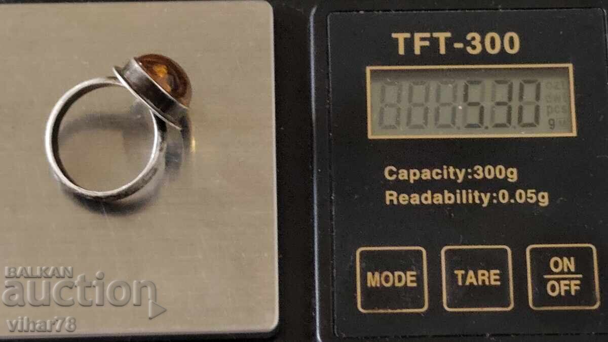 Delivery of Silver ring with amber Delivery of Silver ring with amber