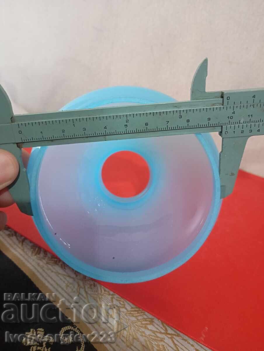 Auction  Glass dome for a lamp