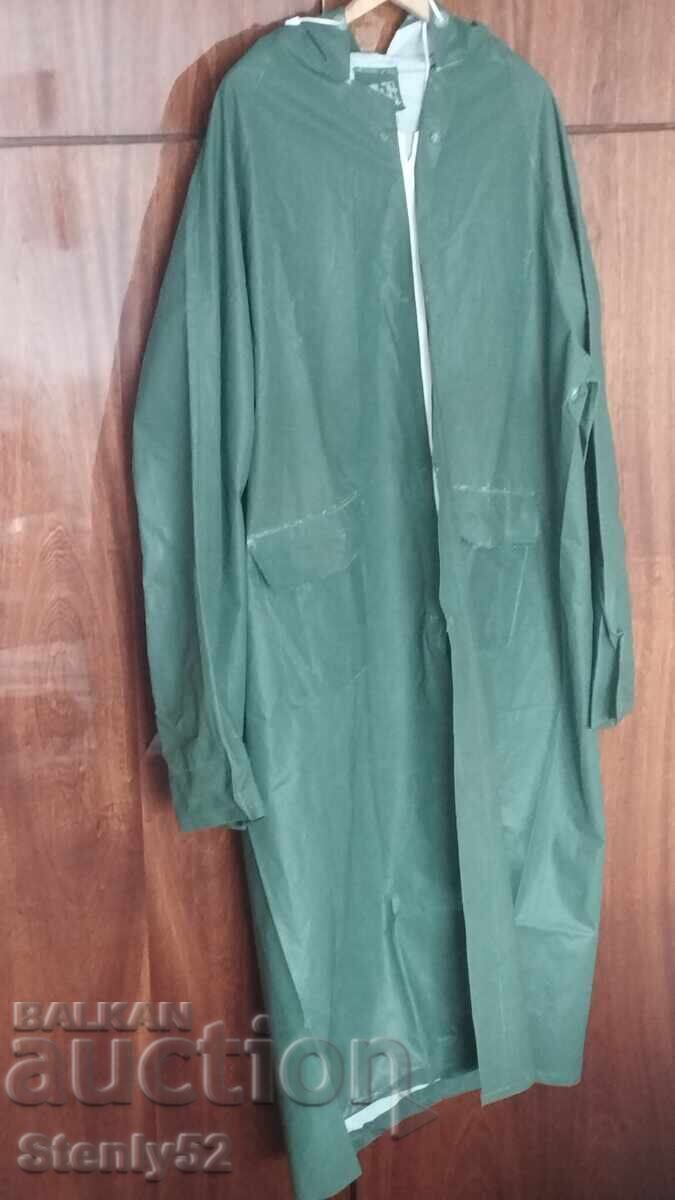 Dyzhdobran gumiran pri ribolov,gybi,turizym,na machove. Dyzhdobran gumiran pri ribolov,gybi,turizym,na machove.